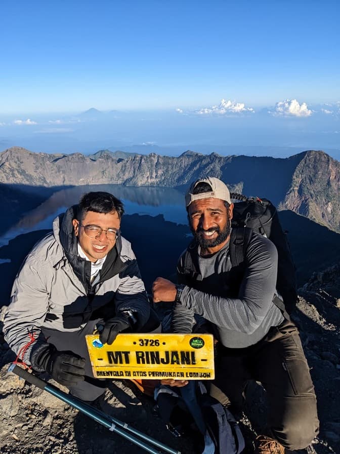 Rinjani solo hiker group