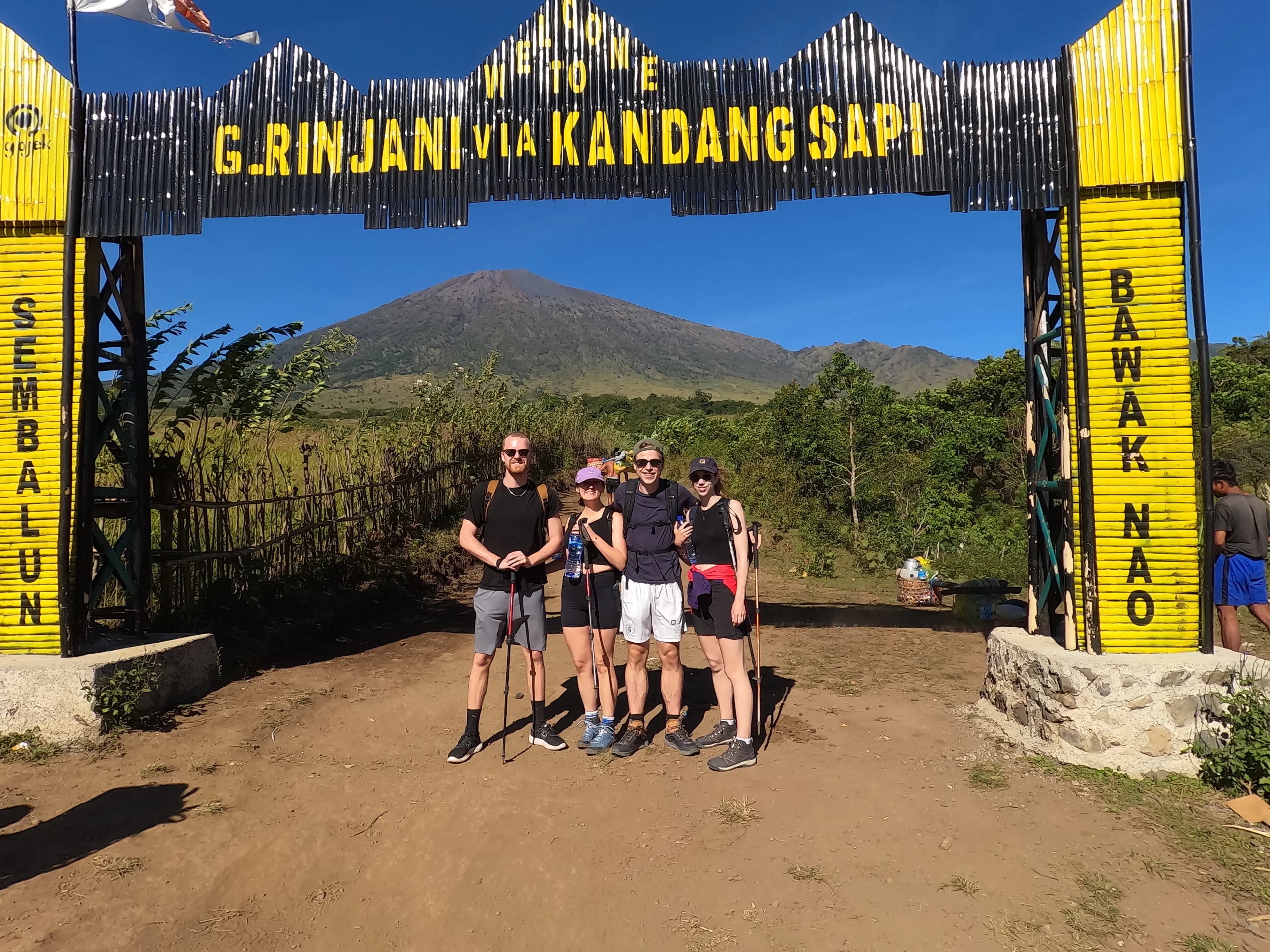 Mount Rinjani Trekking Summit 3 days Sembalun to Senaru