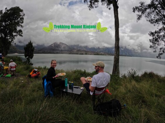 lake and hot spring mount rinjani